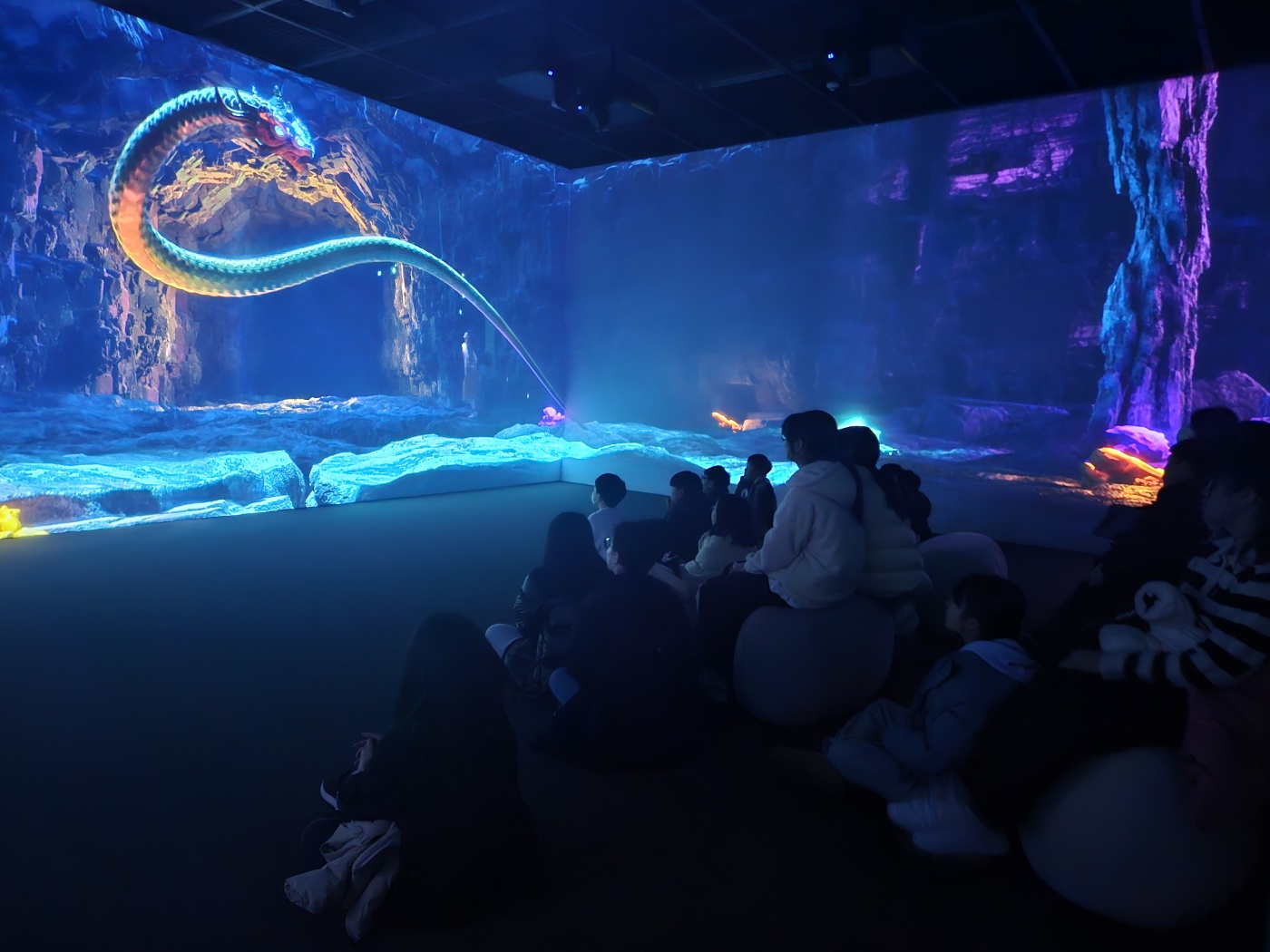 센텀초등학교 학생들 방문한 모습1