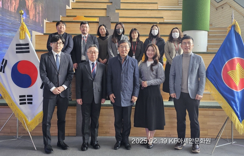 서정인 처장 방문한 모습